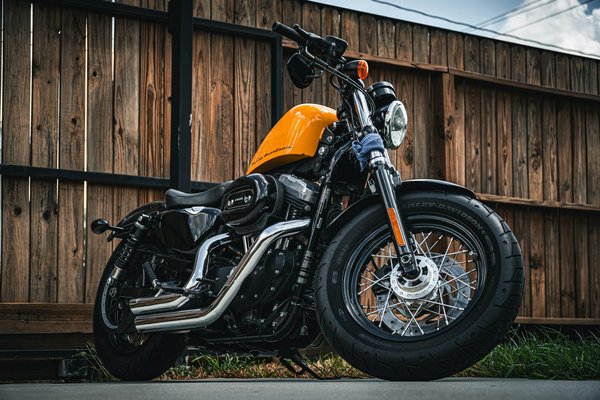 Découvrez les meilleurs pneus moto 140 80 18 à prix abordable