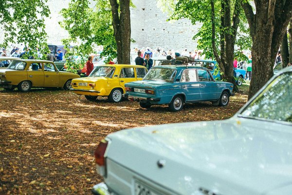 Achat d'une voiture électrique d'occasion : conseils pour payer moins cher